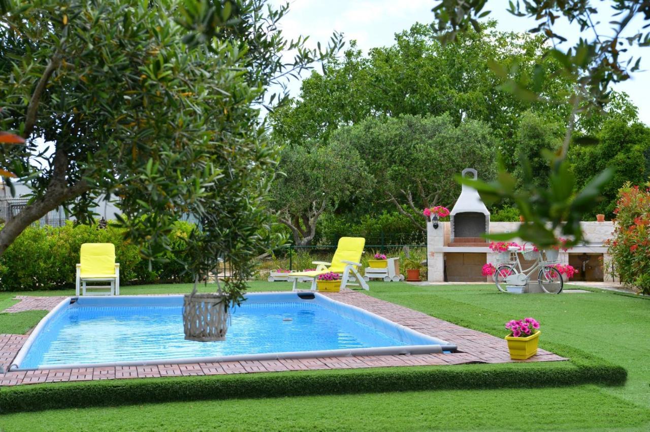 Trullo Suite Cisternino Dış mekan fotoğraf